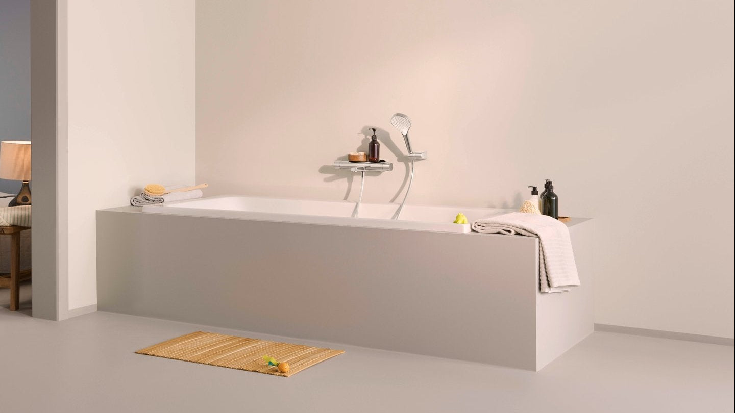 Bathtub