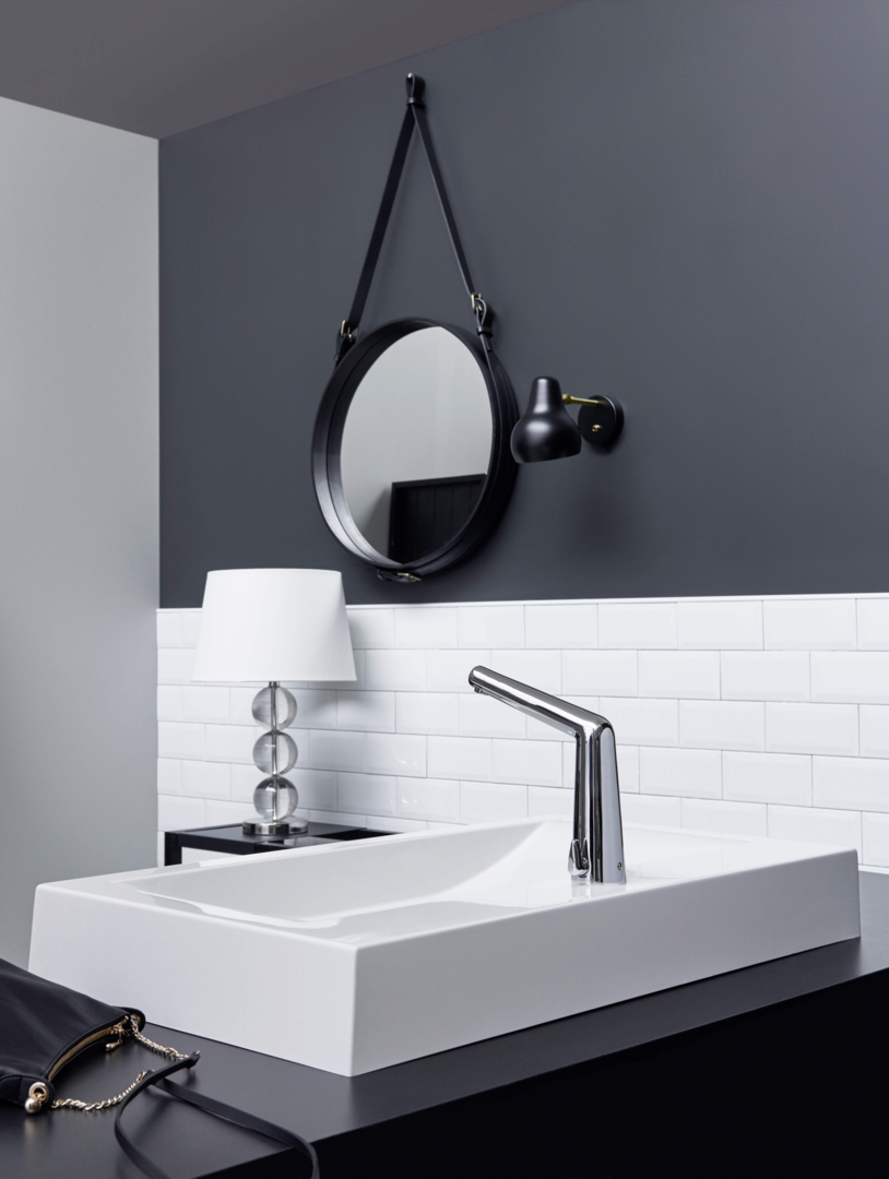Oras Inspera - Washbasin faucet, 230/9 V, Bluetooth