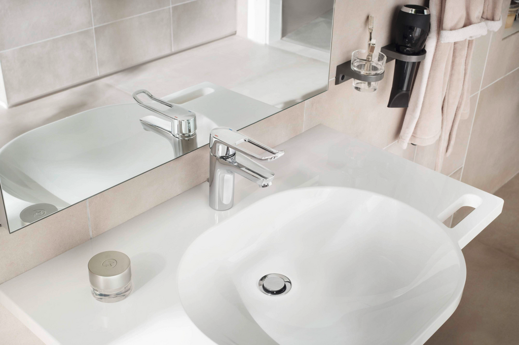 Oras Clinica - Washbasin faucet 5611