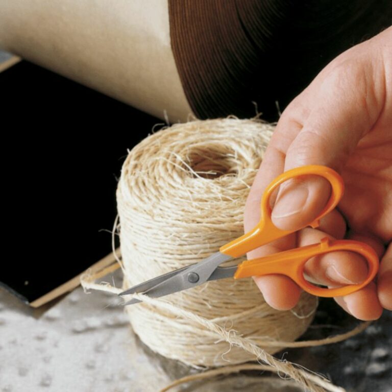 FISKARS Precision scissors 10cm